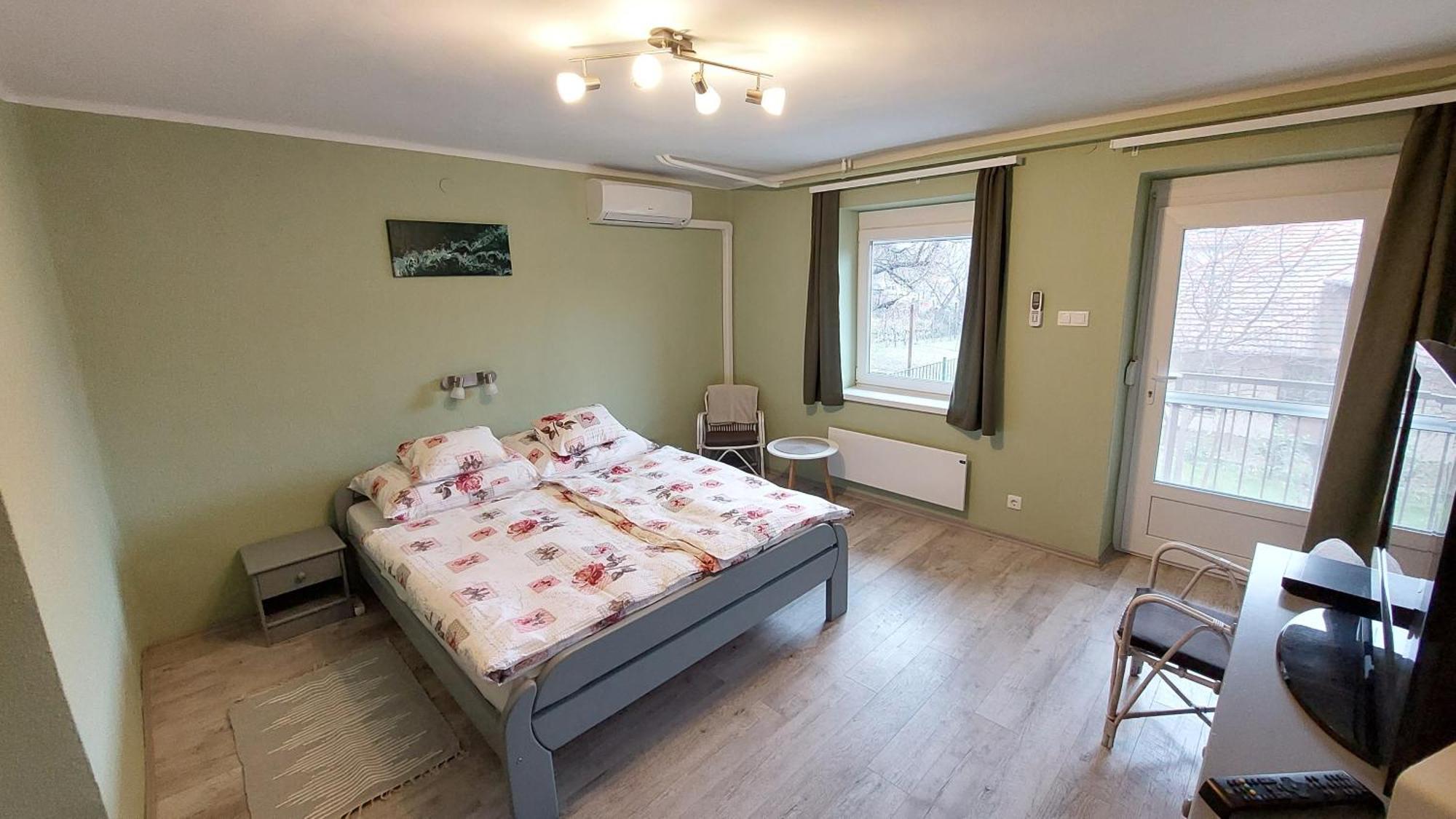 Miniszilva Apartman Balatonalmadi Luaran gambar